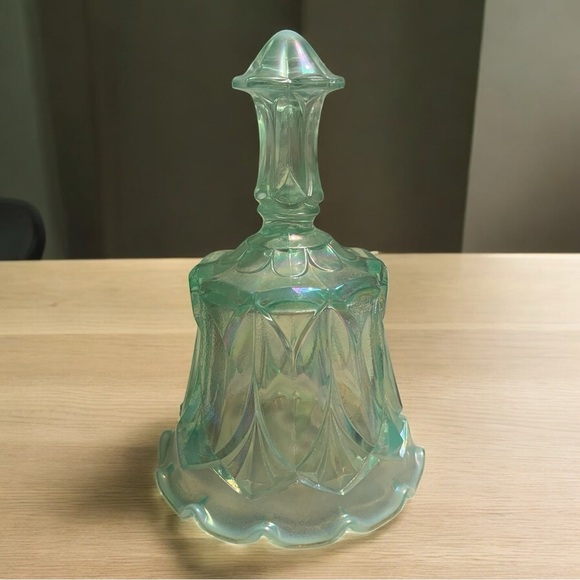 Fenton Bell Green Blue Opalescent Shimmer Ruffle MCM VTG- Missing Inner Bell - Picture 1 of 4